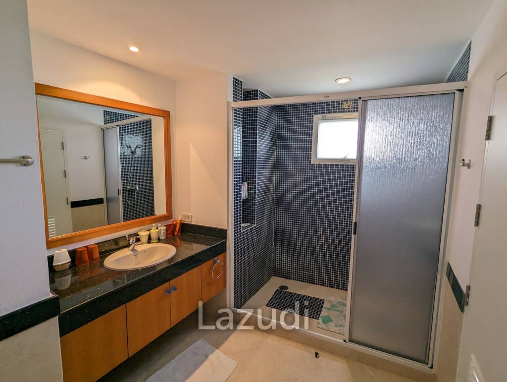 Luxury Beachfront 3 Bedroom Condo in Hua Hin
