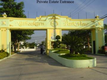 2 Storey Detached Villa for Sale at Private Estate East Pattaya