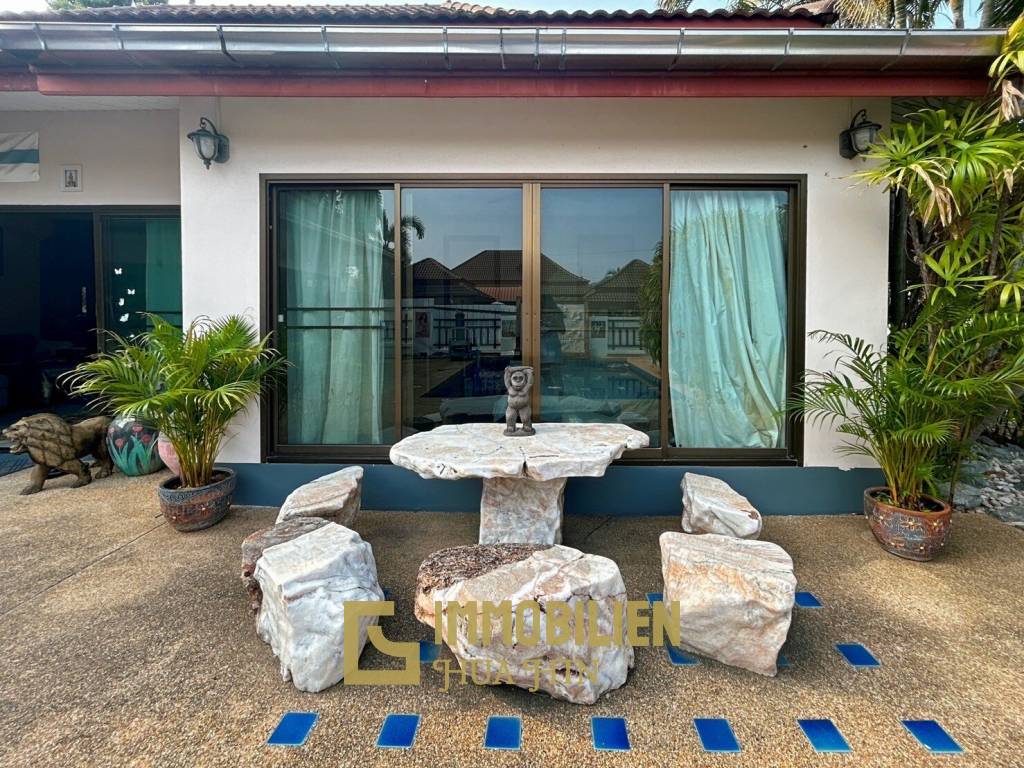 Baan Araya : 2 Bedroom Pool Villa On Soi 102