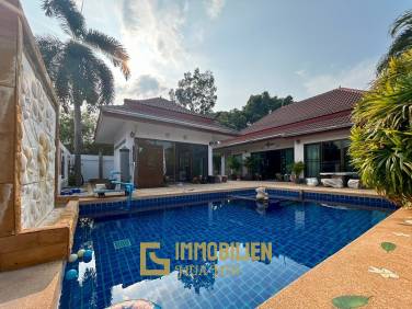 Baan Araya / Soi 102: Pool Villa mit 2 Schlafzimmern