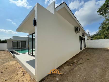 Ready-to-Move-in Pool Villa in Chaweng, Koh Samui