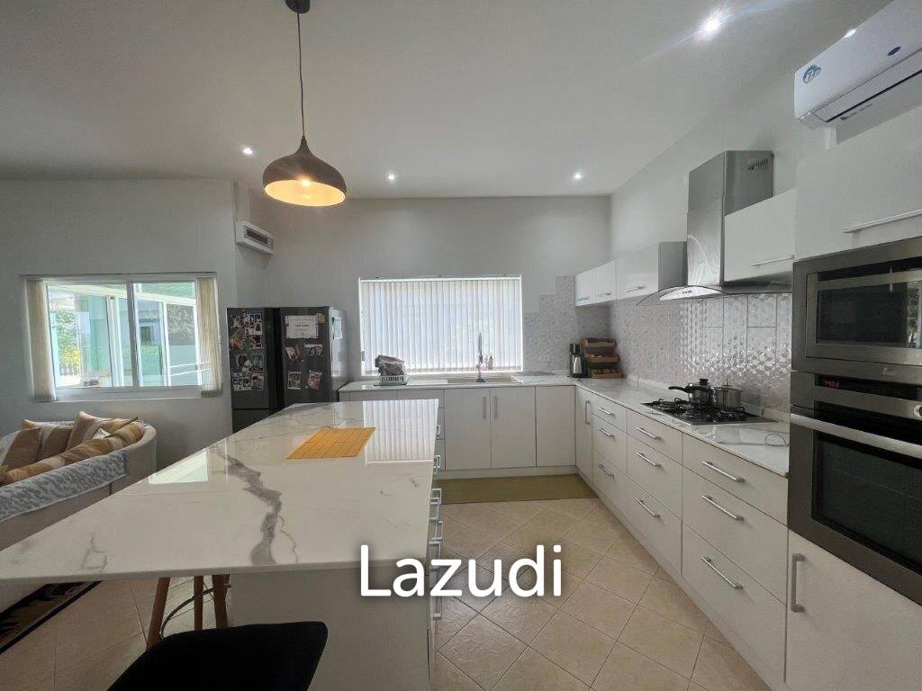 400 Sqm 3 Bed 2 Bath Villa For Sale