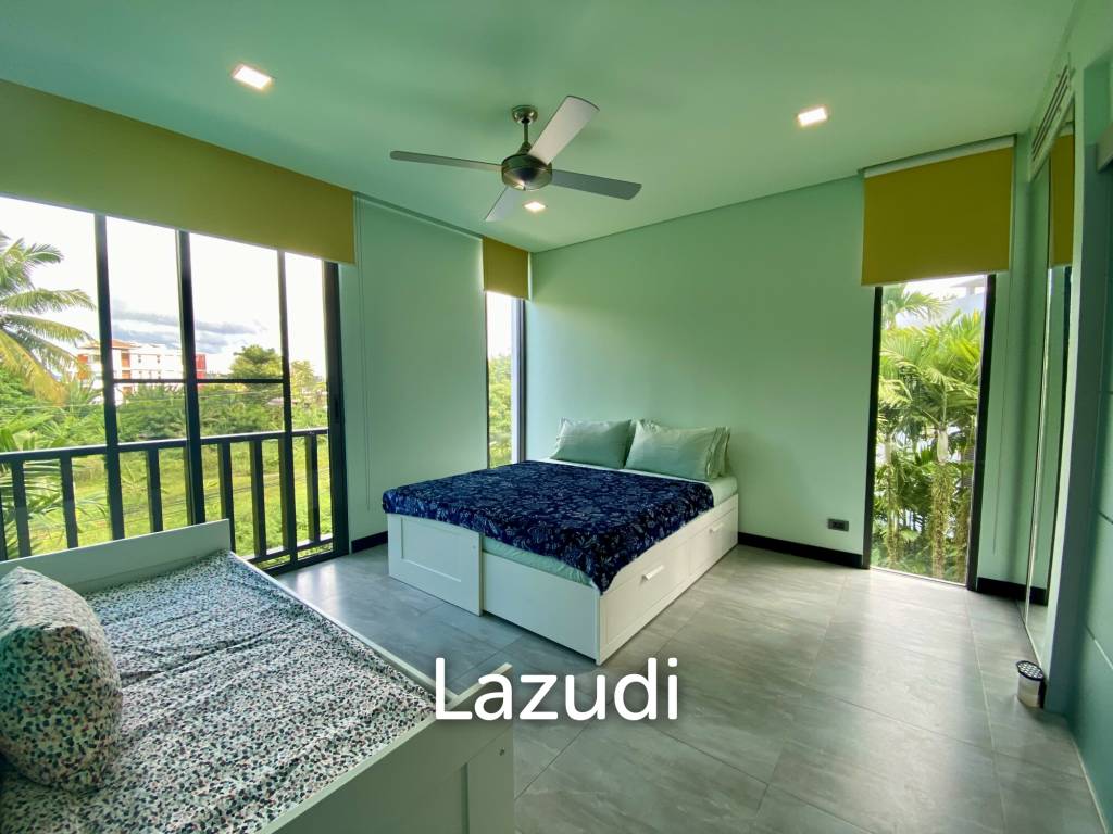 HOLIDAY RENTAL : 2 BEDROOM MODERN APARTMENT