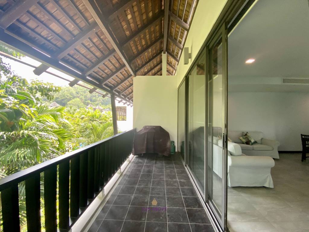 HOLIDAY RENTAL : 2 BEDROOM MODERN APARTMENT