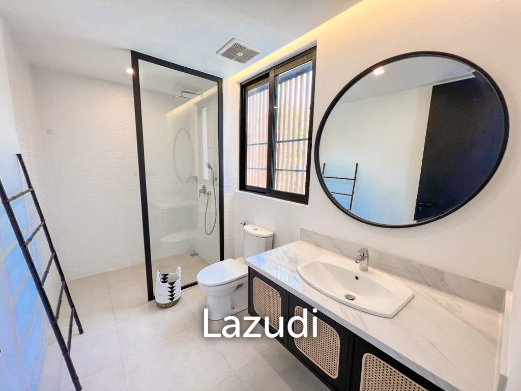 ELEGANT FREEHOLD VILLA IN PERERENAN ON 5 ARE LAND