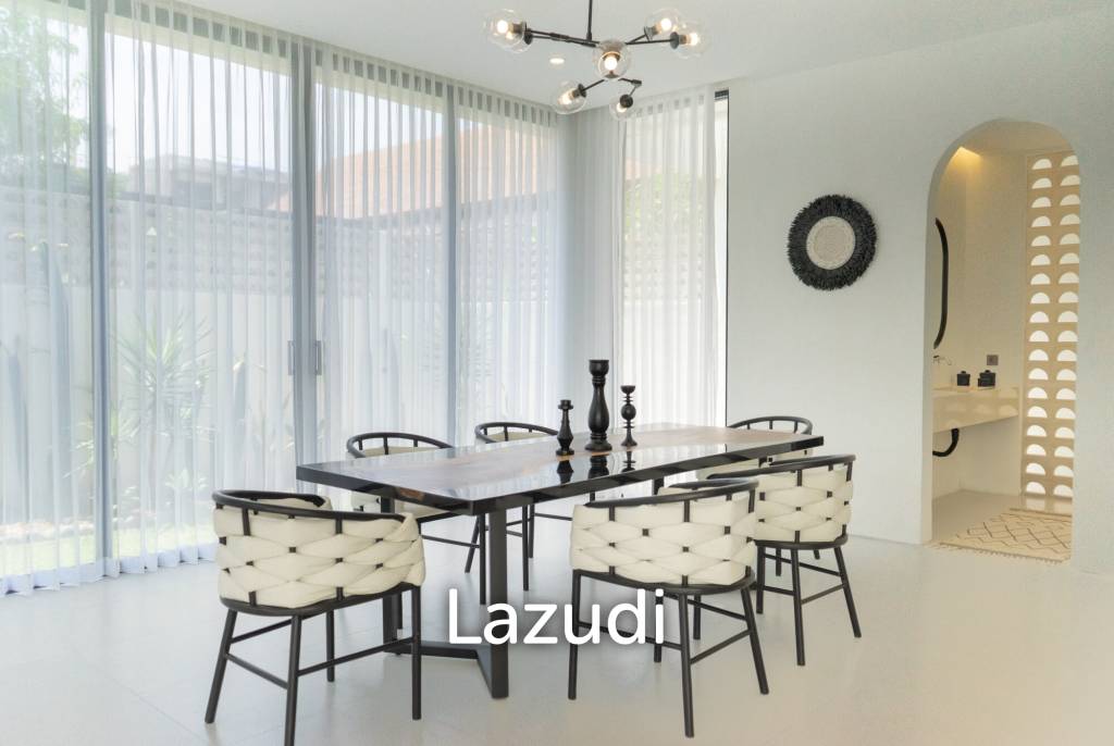 ELEGANT FREEHOLD VILLA IN PERERENAN ON 5 ARE LAND