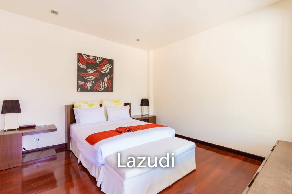 22 Rai land with Stunning 2 Pool Villas  at Sang-Arun Beach, Thap sakae