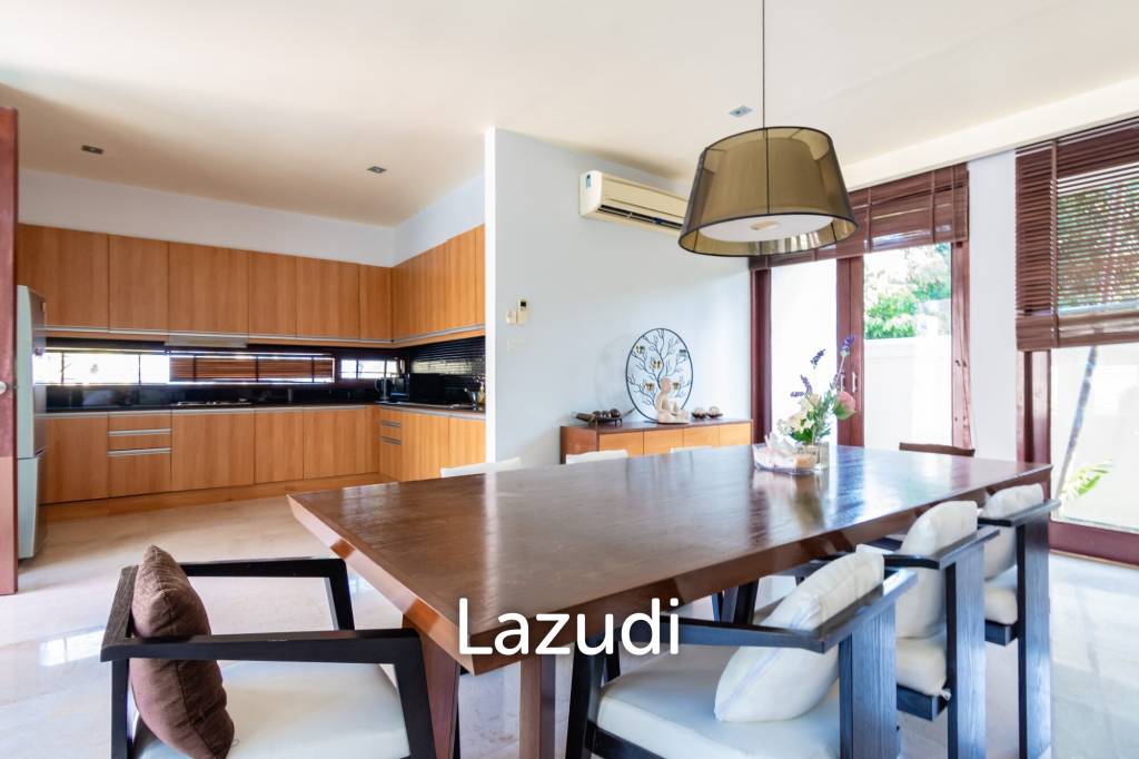 22 Rai land with Stunning 2 Pool Villas  at Sang-Arun Beach, Thap sakae