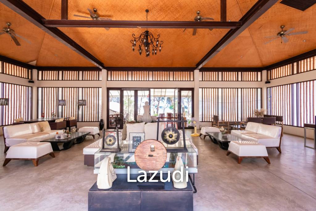 22 Rai land with Stunning 2 Pool Villas  at Sang-Arun Beach, Thap sakae