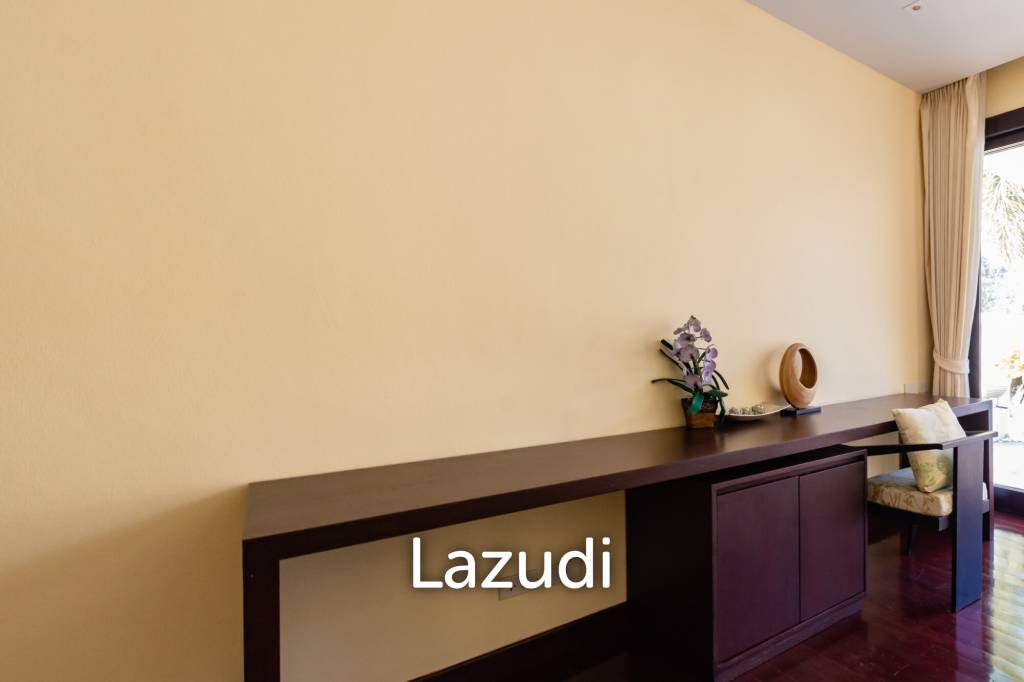 22 Rai land with Stunning 2 Pool Villas  at Sang-Arun Beach, Thap sakae