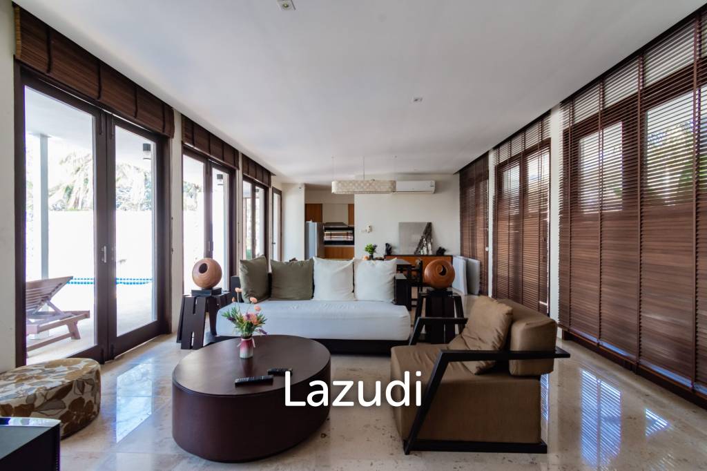 22 Rai land with Stunning 2 Pool Villas  at Sang-Arun Beach, Thap sakae