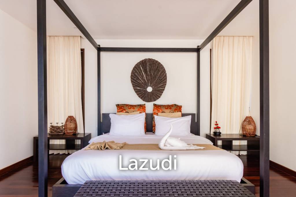 22 Rai land with Stunning 2 Pool Villas  at Sang-Arun Beach, Thap sakae