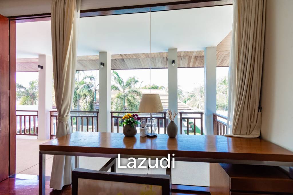 22 Rai land with Stunning 2 Pool Villas  at Sang-Arun Beach, Thap sakae