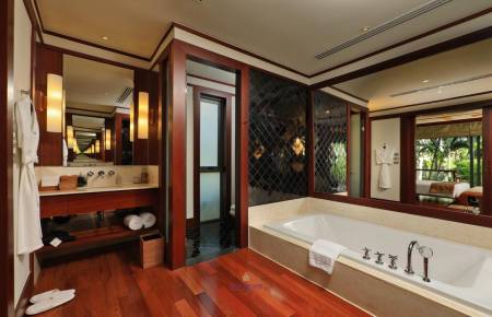 Luxury 3-Bed Condo in Andara Resort, Phuket