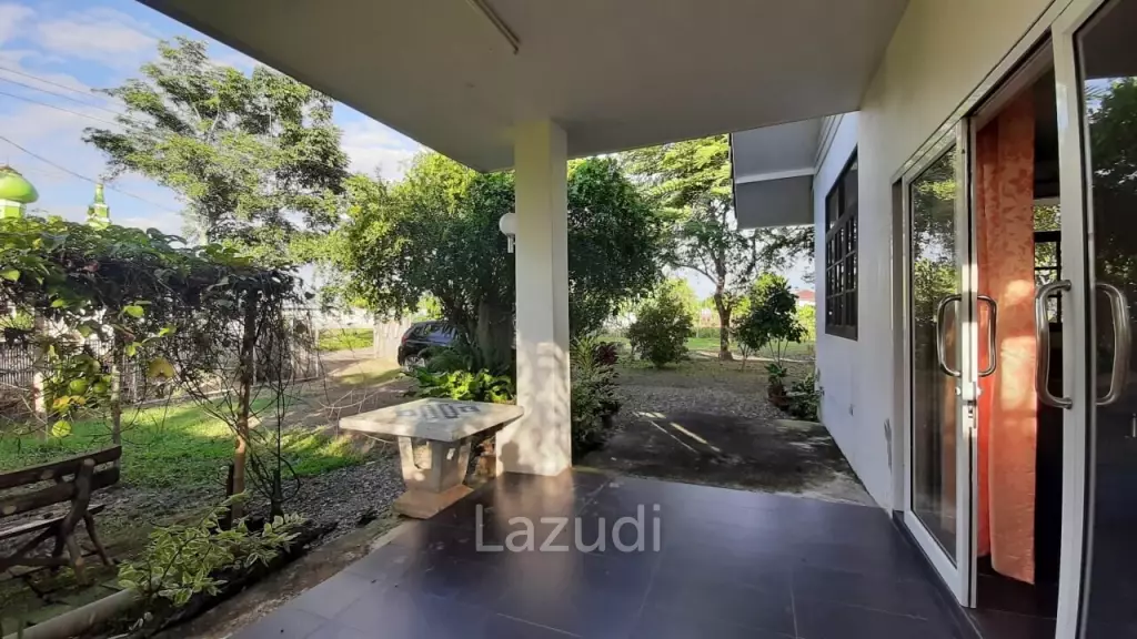 2 bedroom single storey house with pond on 6400m2 for sale