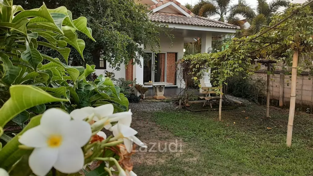2 bedroom single storey house with pond on 6400m2 for sale