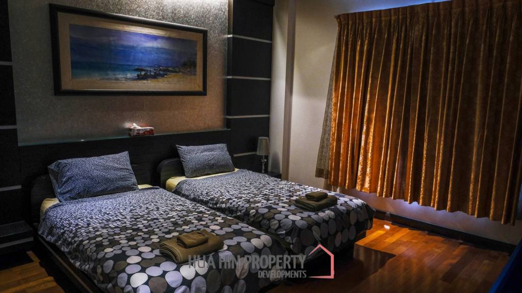 Blue Lagoon : 2 Bedroom Condo With Pool View