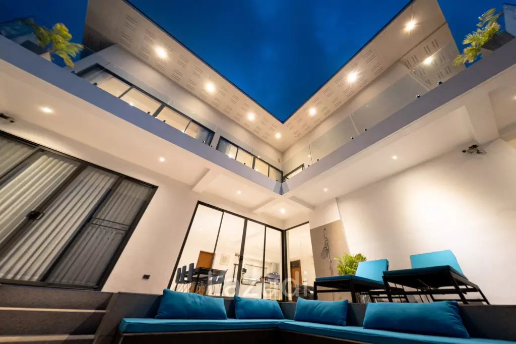 Luxury 5-Bedroom Villa with Ocean View in Chaweng