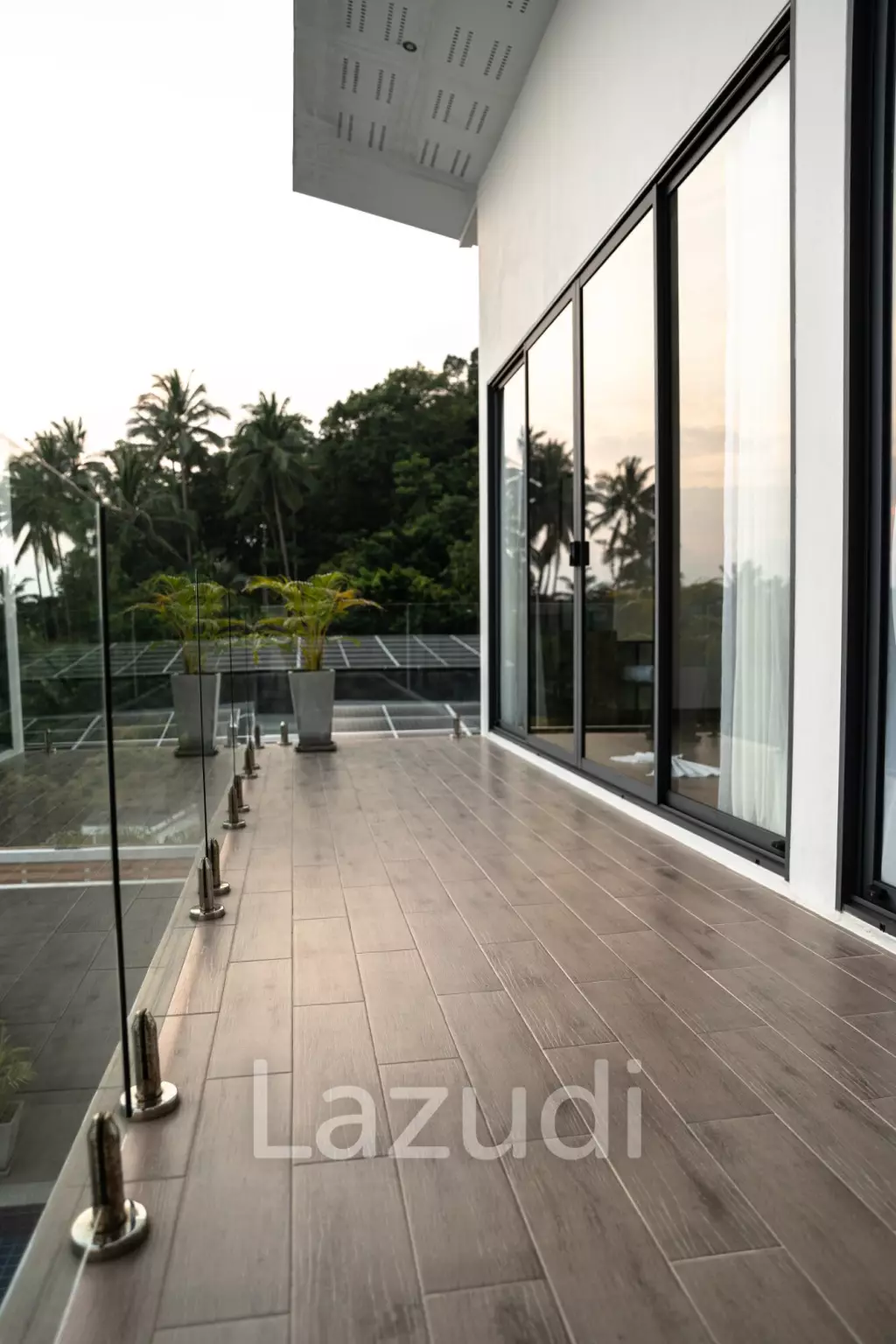 Luxury 5-Bedroom Villa with Ocean View in Chaweng