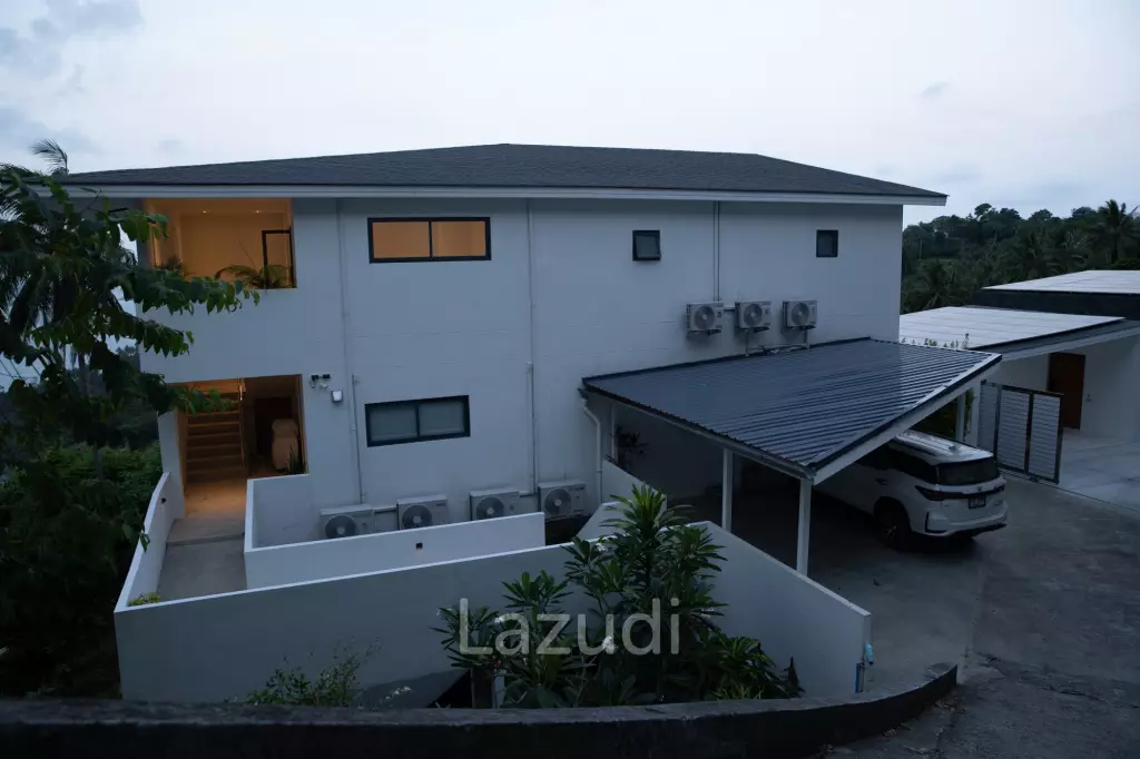 Luxury 5-Bedroom Villa with Ocean View in Chaweng