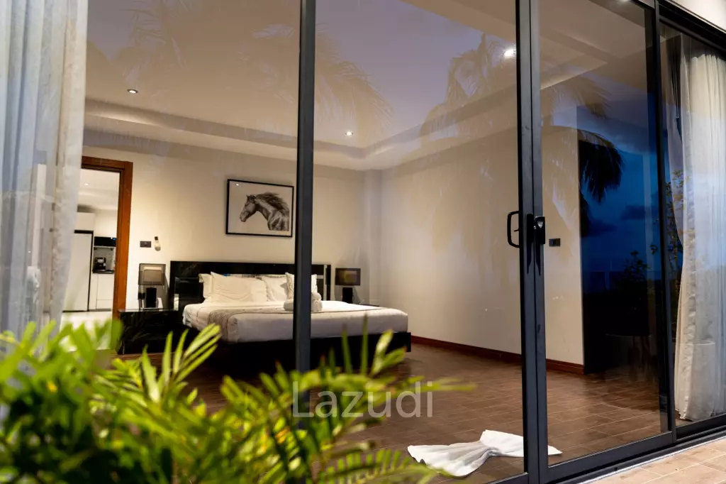 Luxury 5-Bedroom Villa with Ocean View in Chaweng