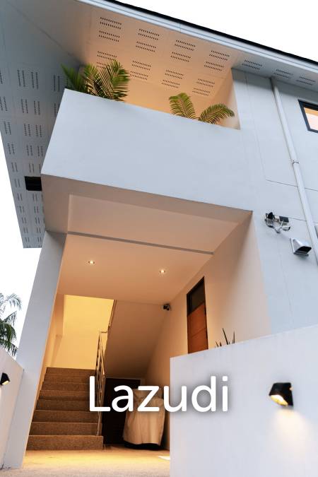 Luxury 5-Bedroom Villa with Ocean View in Chaweng