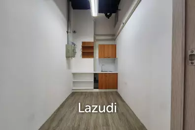 Premium Retail Space for rent in Sathorn