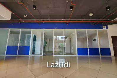 Premium Retail Space for rent in Sathorn