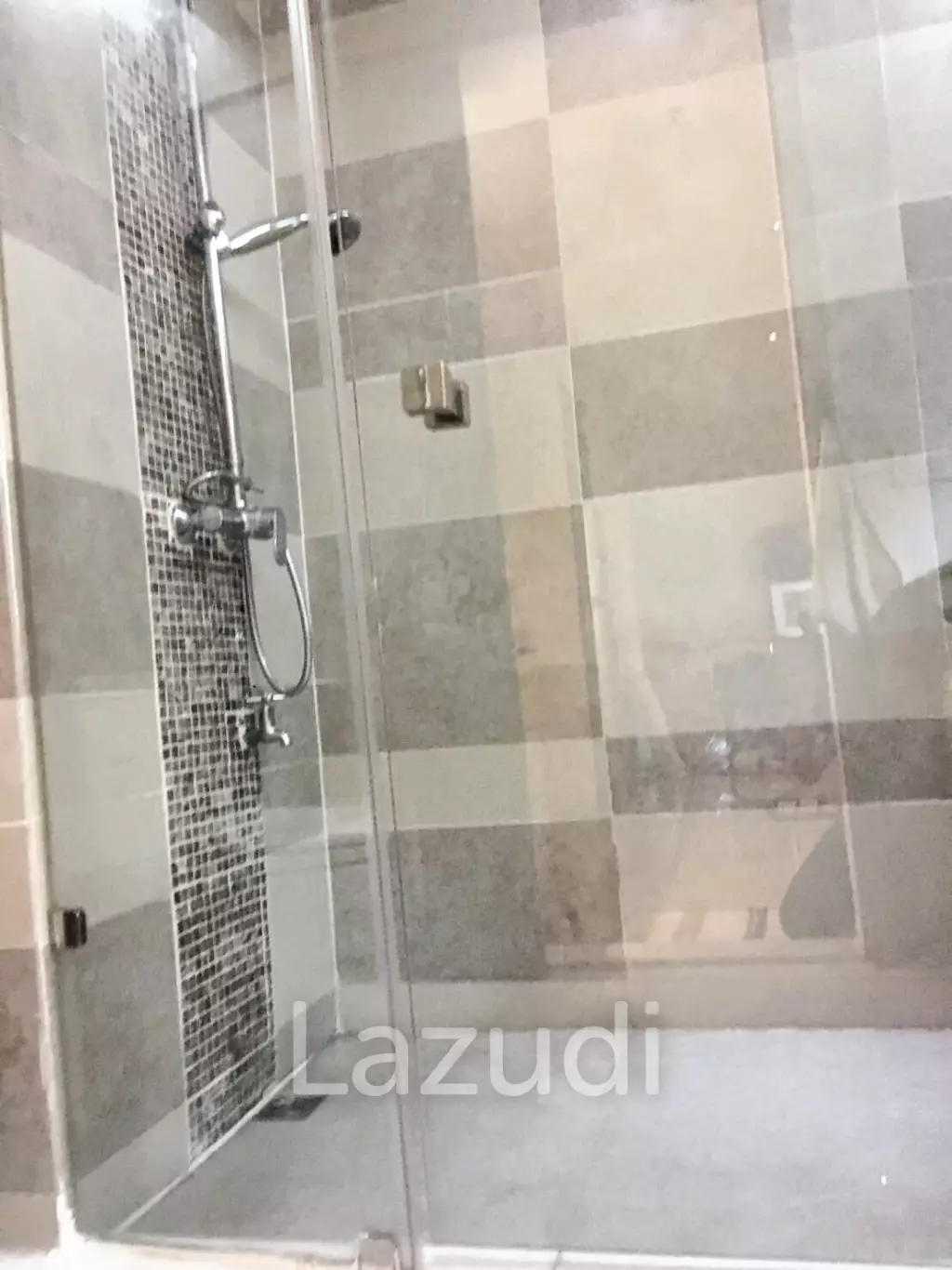 1 Bedroom 1 Bathroom 72 SQ.M Sukhumvit Suites