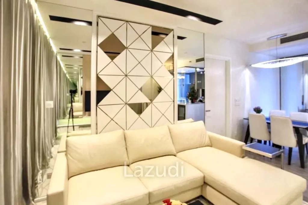 2 Bed 2 Bath 82 SQ.M The Room Sukhumvit 69