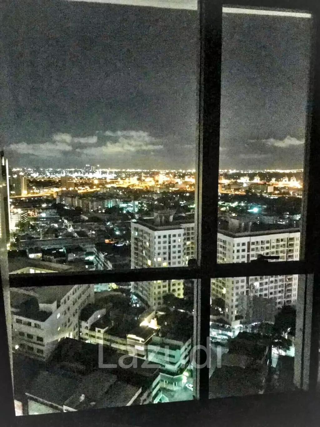 2 Bed 2 Bath 82 SQ.M The Room Sukhumvit 69