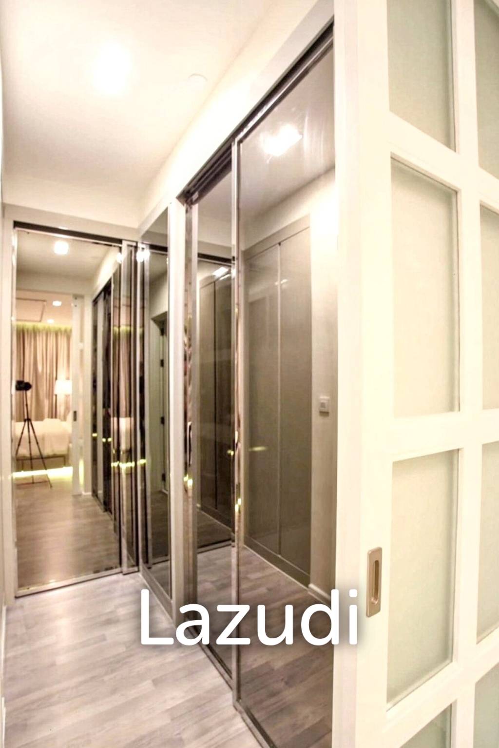 2 Bed 2 Bath 82 SQ.M The Room Sukhumvit 69