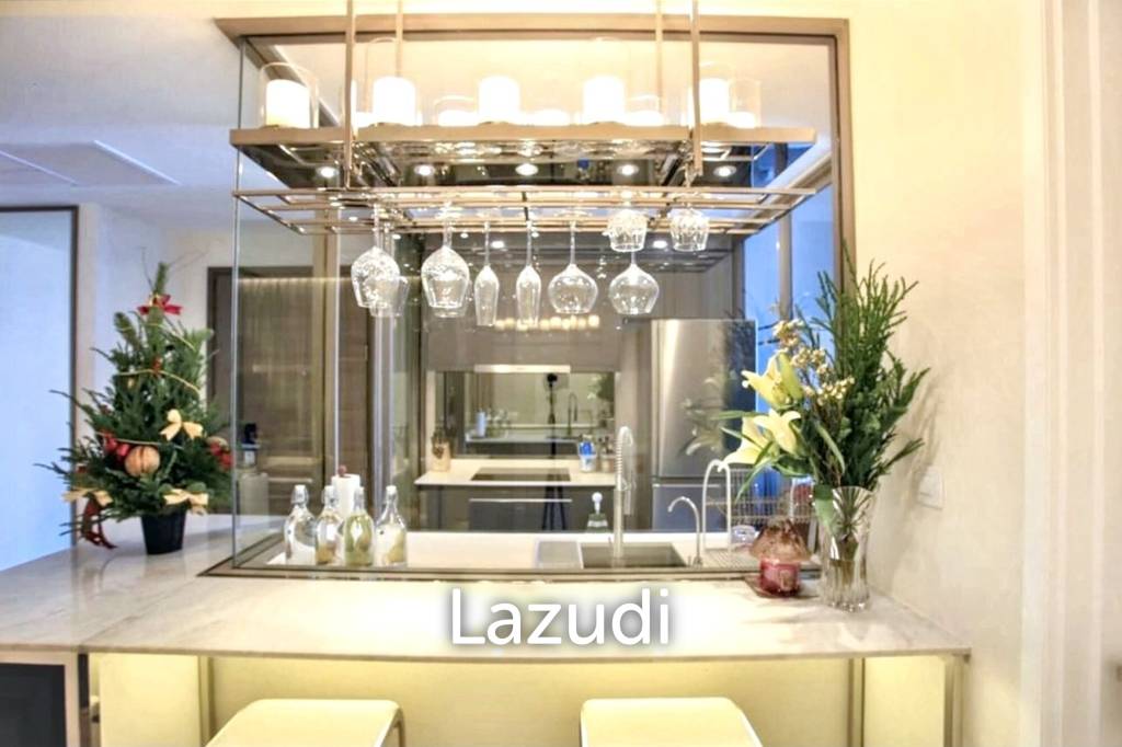 2 Bed 2 Bath 82 SQ.M The Room Sukhumvit 69