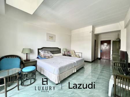 Hua Hin Blue Wave : Sea View Studio Condo For Sale