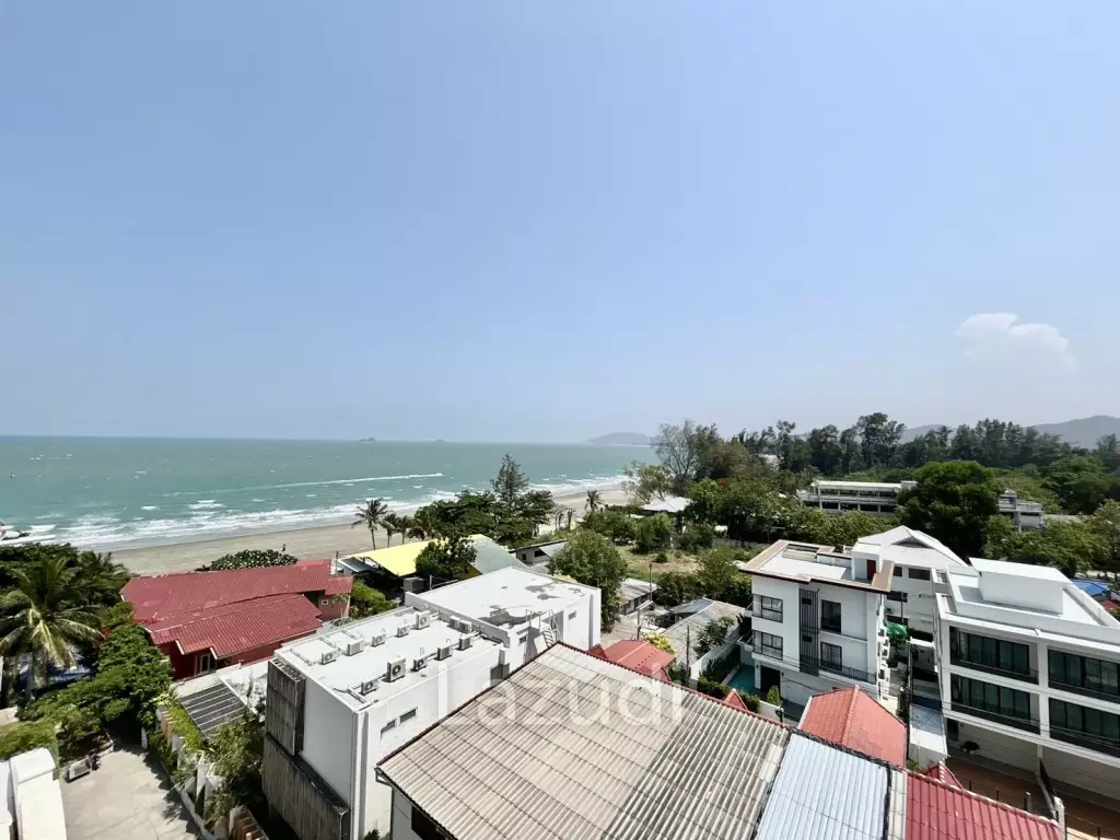 Hua Hin Blue Wave : Sea View Studio Condo For Sale