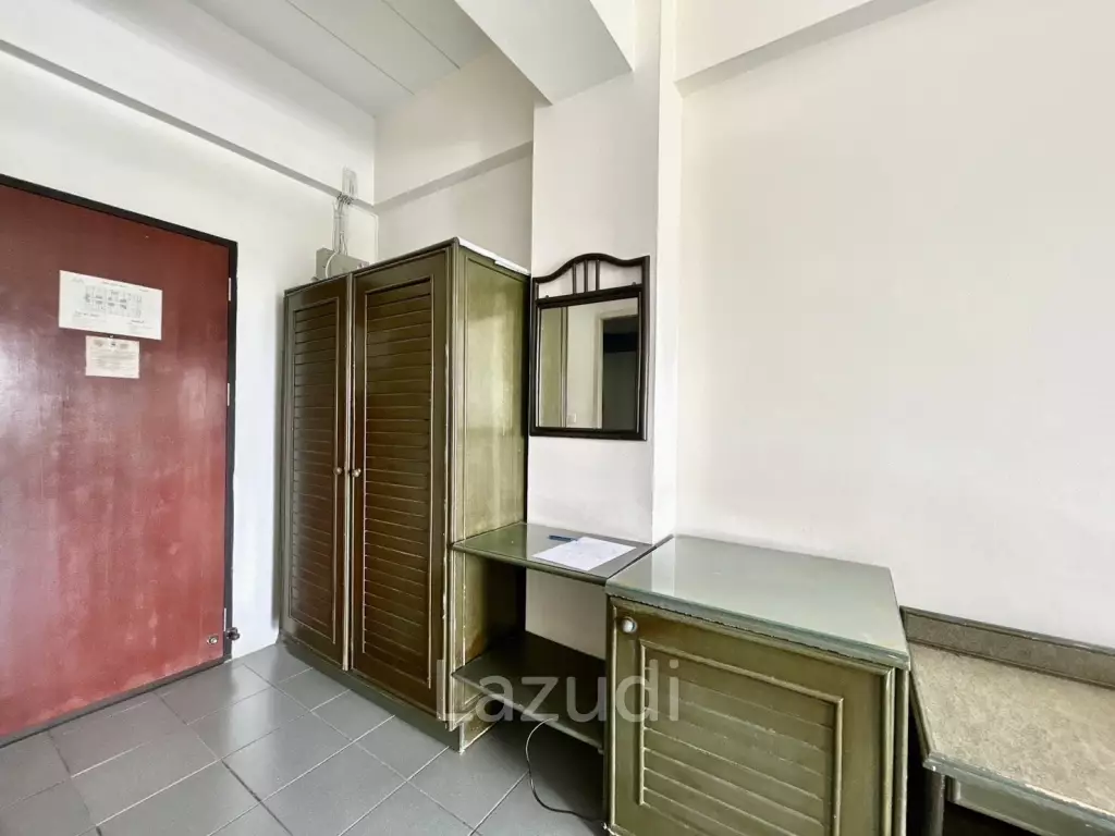 Hua Hin Blue Wave : Sea View Studio Condo For Sale