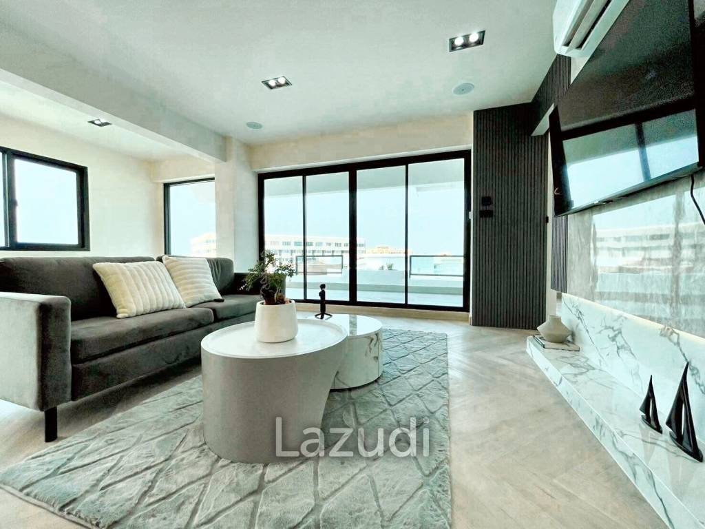 Modern 2-Bed Condo with City Views in Nimman