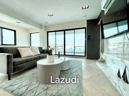 Modern 2-Bed Condo with City Views in Nimman