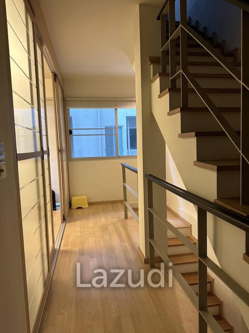 3 Bed 3 Bath 186 SQ.M Noble Cube Pattanakarn