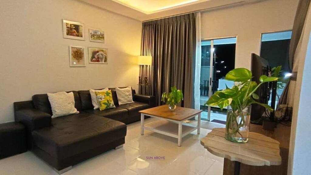 Spacious 3-Bedroom House in Pa Klok, Conveniently Located Near the Robinson Thalang