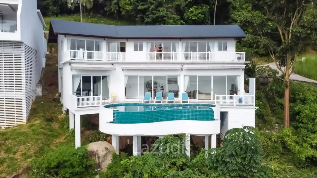 3 Bedroom Sea View Pool Villa Located on the West Coast