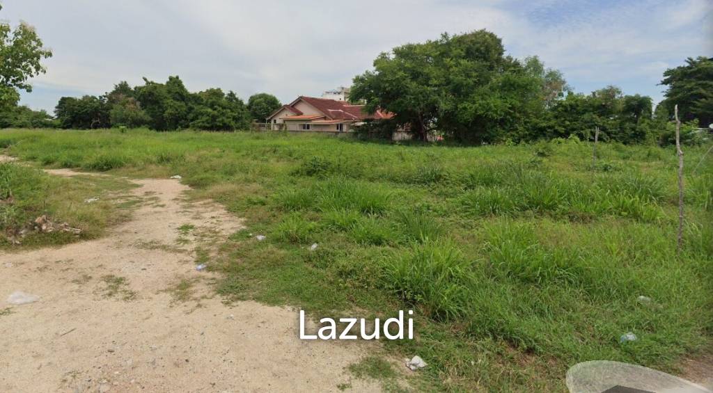 5 Rai 242 SQ.W. (8,968 SQM) Land in Naklua