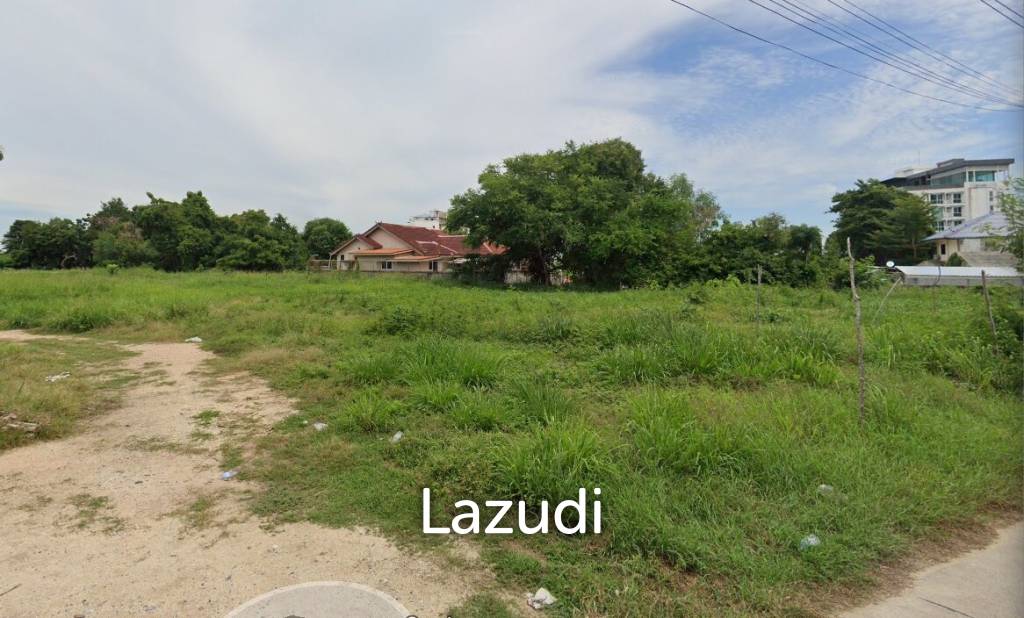 5 Rai 242 SQ.W. (8,968 SQM) Land in Naklua