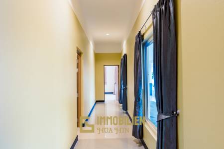 1,828 metro cuadrado 4 ` 7 Baño Villa de Venta