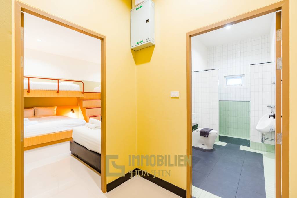 1,828 qm 4 Bett 7 Bad Villa Für Verkauf