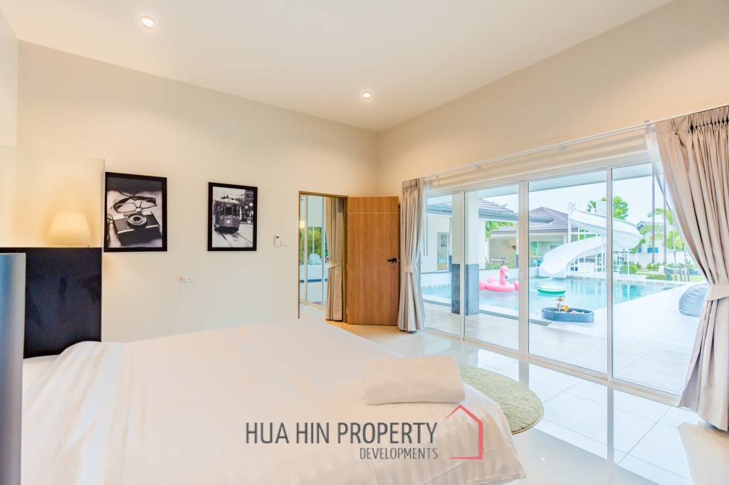 4 Beds 7 Baths 749 SQ.M Prime Villa Hua Hin