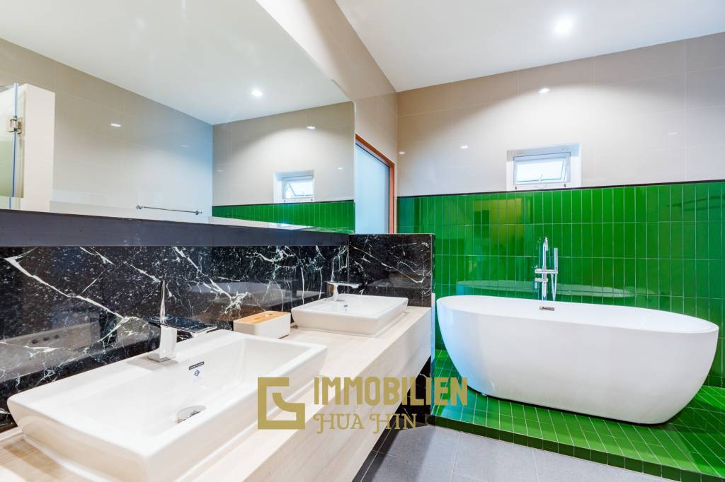 1,828 m² 4 Chambre 7 Salle de bain Villa Pour Vente