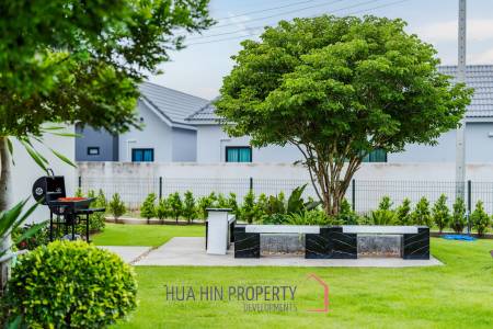 4 Beds 7 Baths 749 SQ.M Prime Villa Hua Hin