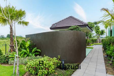 4 Beds 7 Baths 749 SQ.M Prime Villa Hua Hin