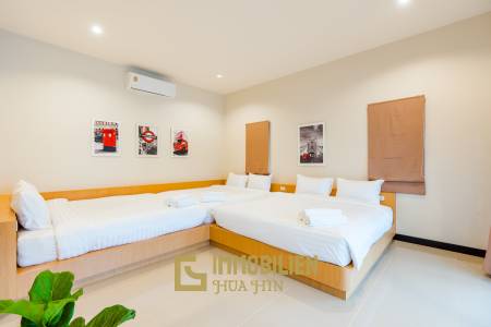 4 Beds 7 Baths 749 SQ.M Prime Villa Hua Hin